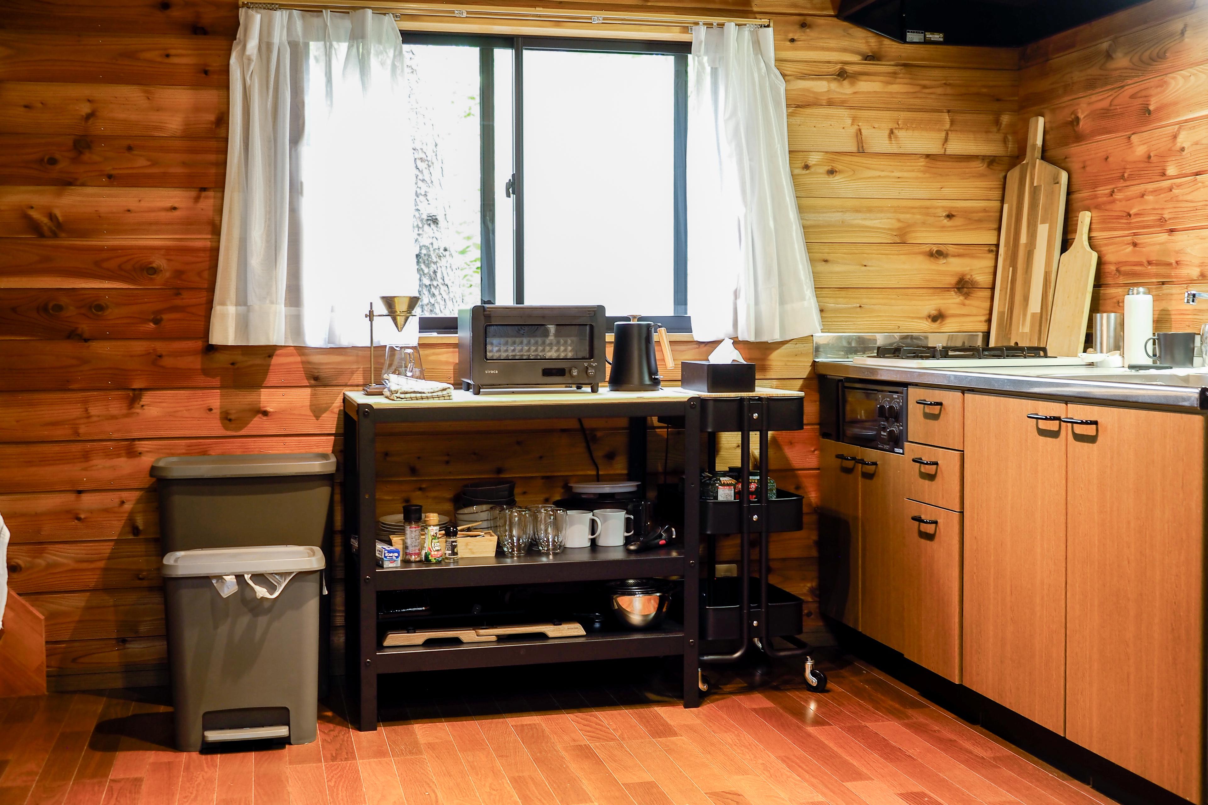 北軽井沢 キッチン・ダイニング 2